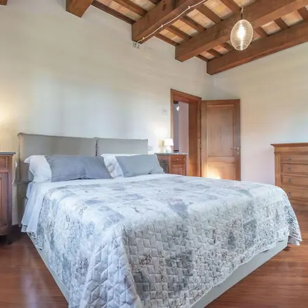 Vagnini By Interhome * Pesaro